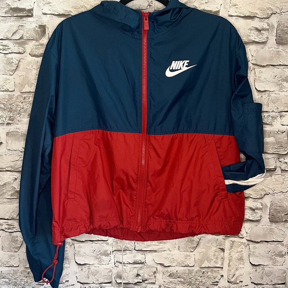 Nike Women's Full-Zip Cropped, Hooded Jacket